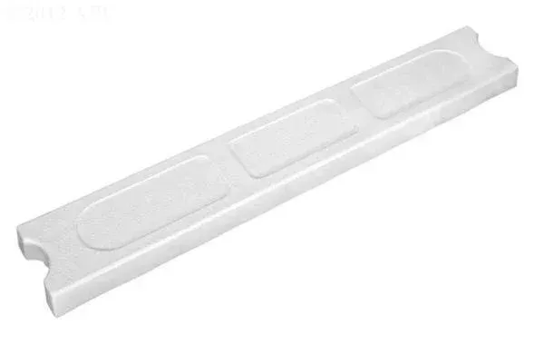PLASTIC TREAD 20" X 3"